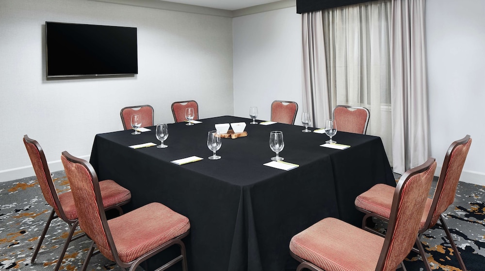 Hilton Garden Inn Albuquerque North Rio Rancho - photo 27