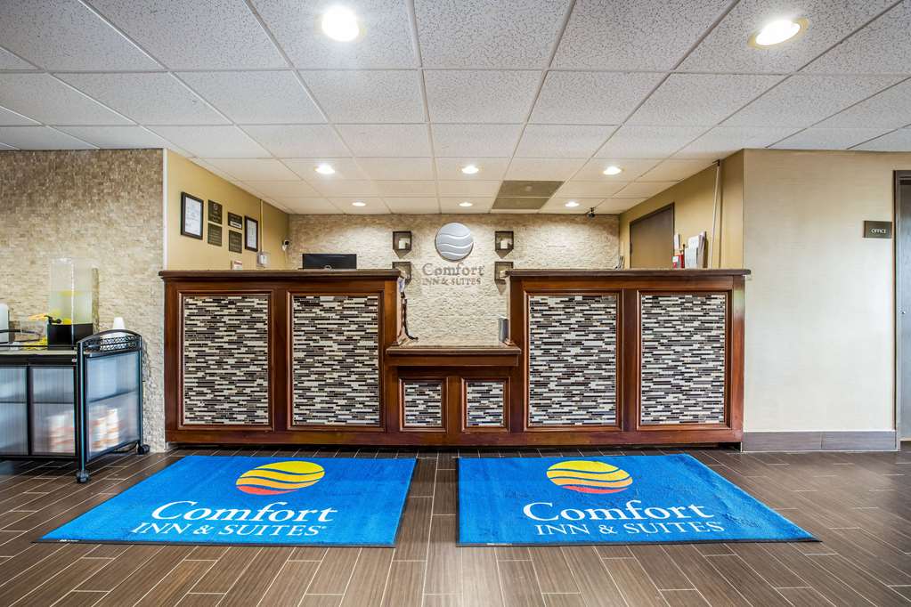 Comfort Inn & Suites Fairborn near Wright Patterson AFB - photo 5
