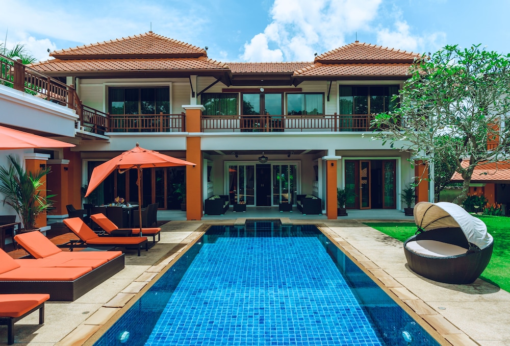 Villa Laguna Phuket — 4-Star Luxury Hotel in Phuket, Thailand