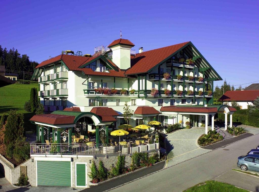 Hotel Irmgard - last minute hotel in Oberwang