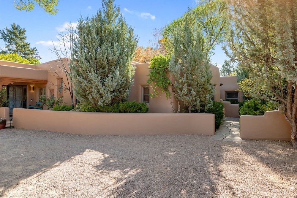 La Joya Spacious and Historic Downtown Jewel - photo 64