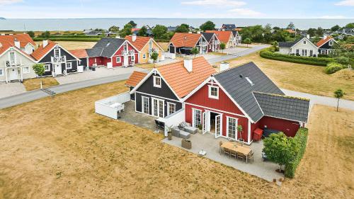 Charming Terraced House By The Beach And Forest — 4-Star Luxury Hotel in Middelfart, Denmark
