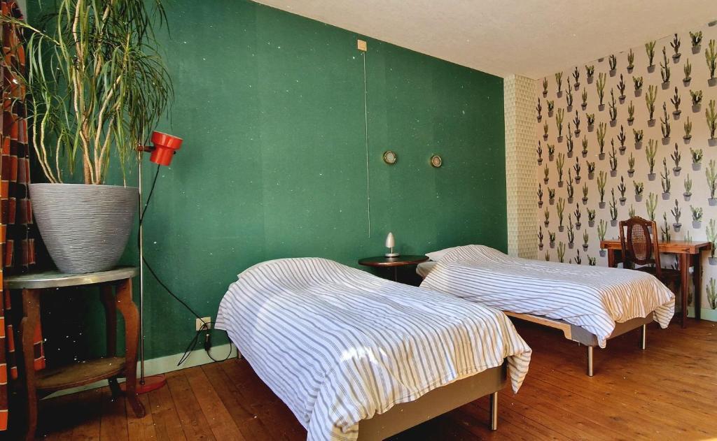 Gastenkamers in vakantiewoning CasaCuriosa — hotel in Mol