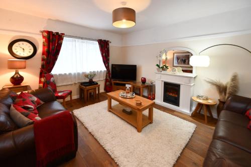 Ladyland Cottage in Maybole — 4-Star Luxury Hotel in Maybole, United Kingdom