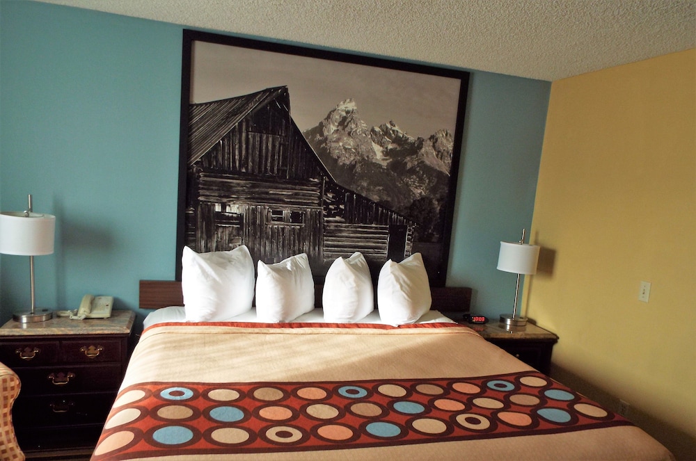 Super 8 by Wyndham Casper East Evansville - photo 12
