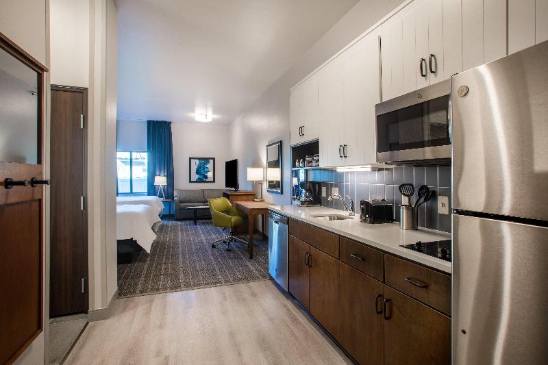 Staybridge Suites Sioux Falls Southwest by IHG - photo 13