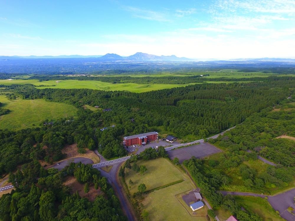 The Guernsey Hotel Resort — Taketa