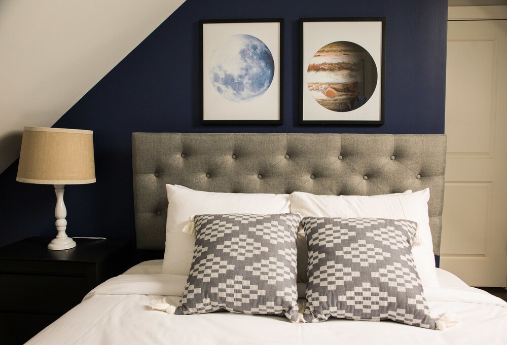 Stunning 3BR in Lake View by Sonder - photo 8