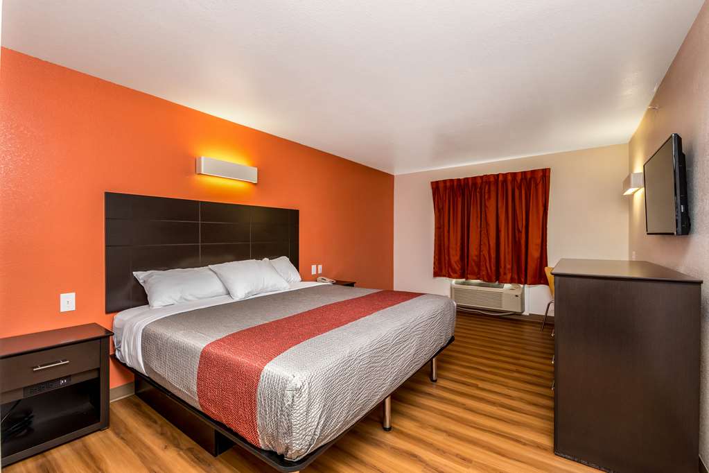 Motel 6 Peoria IL - photo 10