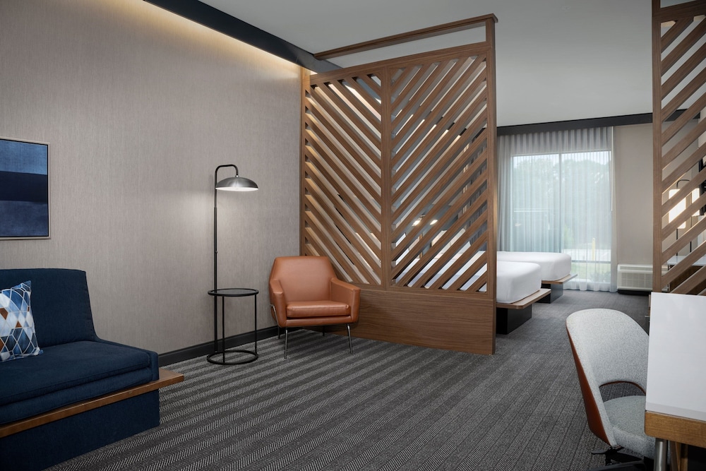 Courtyard by Marriott Northport University of Alabama - photo 8