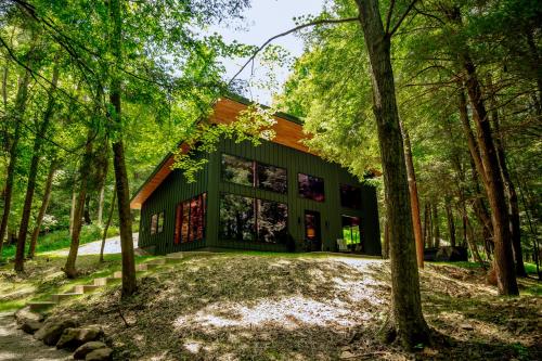 Lotus - last minute hotel in Loudonville