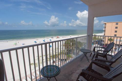408 Sea Breeze - last minute hotel in Saint Pete Beach