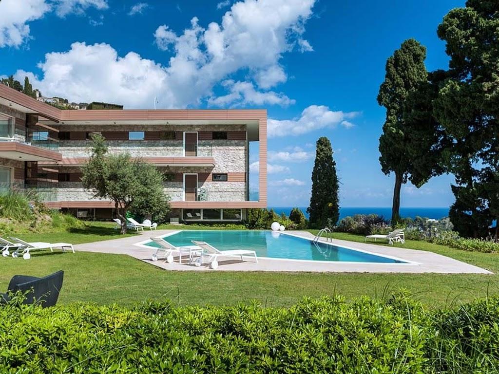 Ciuri Taormina Maison de Charme — 4-Star Luxury Hotel in Taormina, Italy