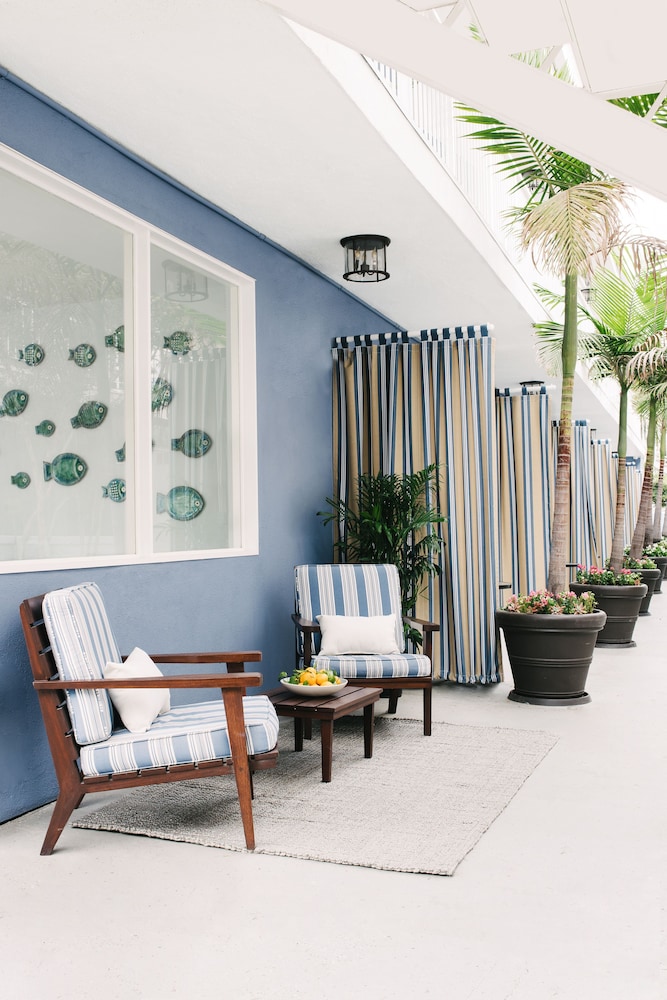 Bayside Hotel - photo 47