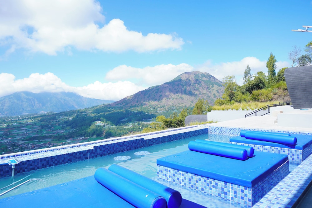 Pinggan Skyline in Bali, Indonesia