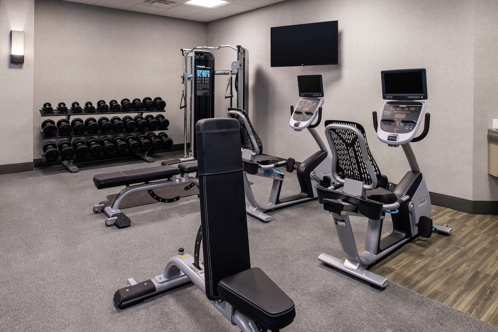 Hampton Inn & Suites Winston Salem Downtown - photo 38
