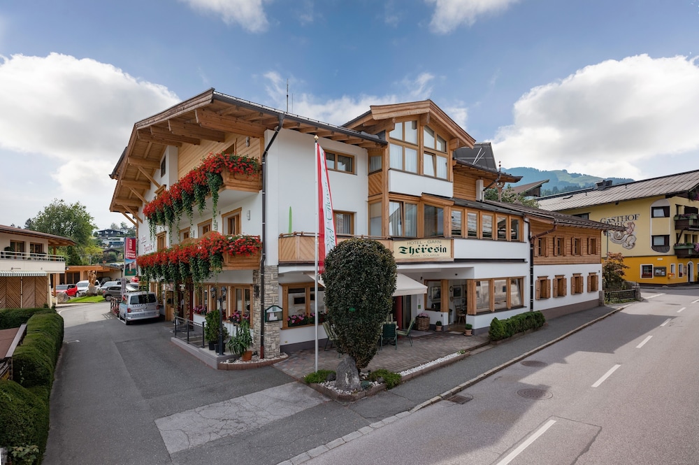 Hotel Theresia Garni in Sankt Johann In Tirol, Austria
