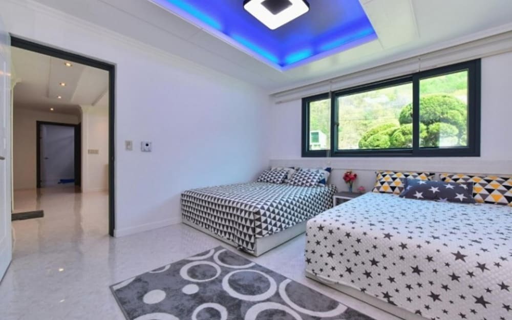 Gapyeong Chunhyang and Bangja — 4-Star Luxury Hotel in Gapyeong, South Korea