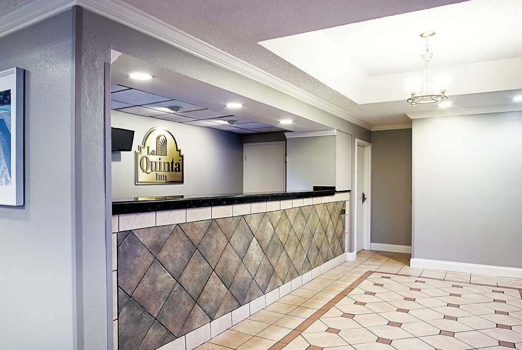 La Quinta Inn by Wyndham West Palm Beach Florida Turnpike - photo 10