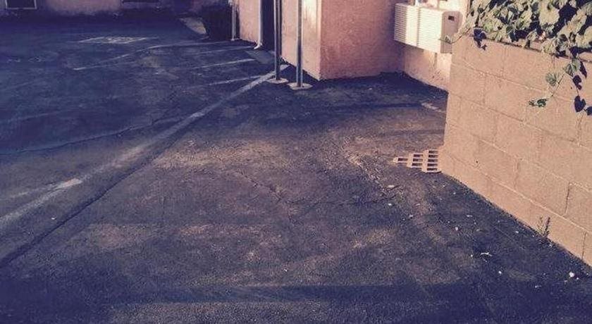 Monterey Motel - photo 12
