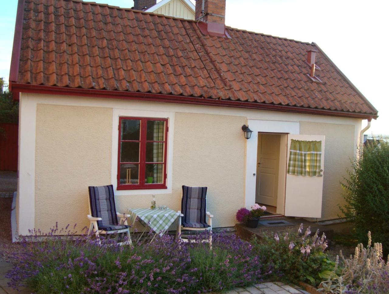Bergsgatan 64 - carbon neutral hotel in Graenna