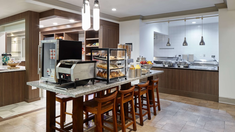 Hilton Garden Inn Merrillville - photo 33