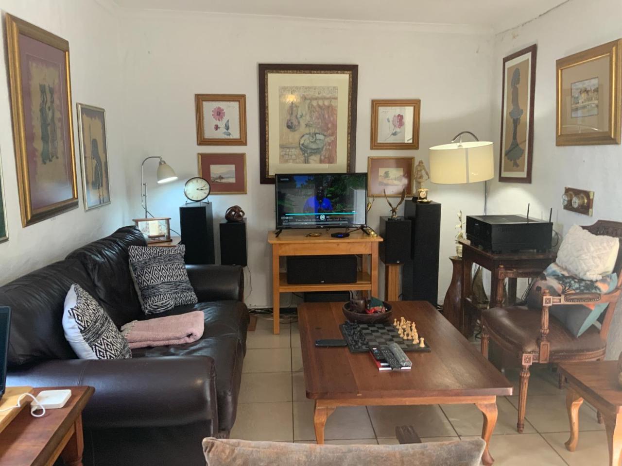 Coz Guesthouse in Randburg — 4-Star Luxury Hotel in Johannesburg, South Africa
