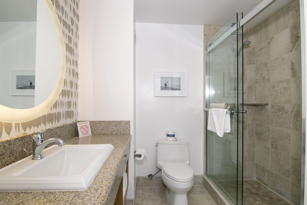 Ocean Park Inn - photo 23