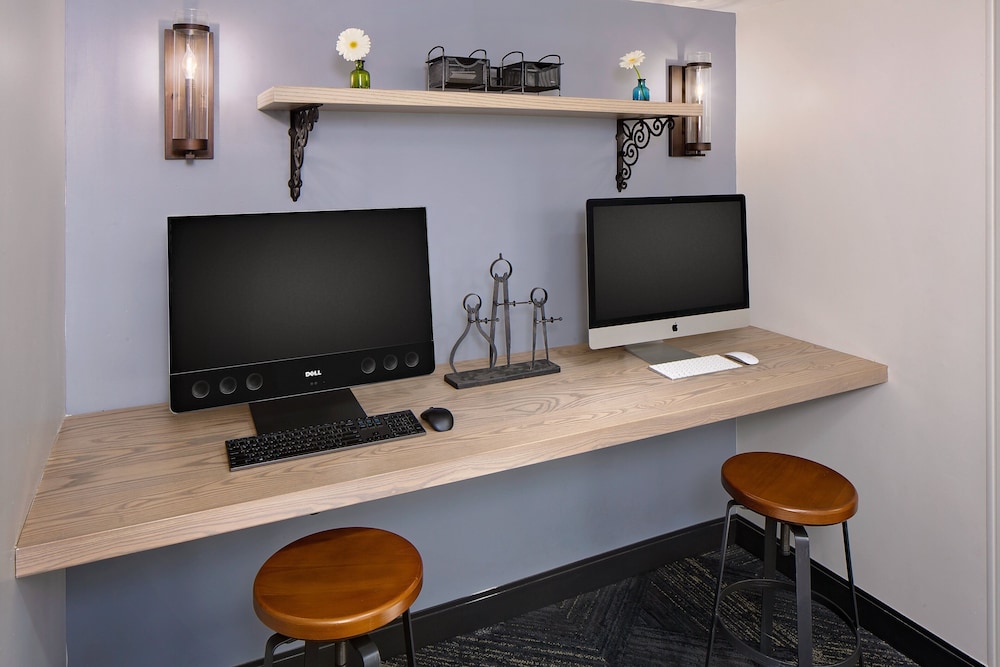 Hotel Indigo Boston Garden by IHG - photo 37