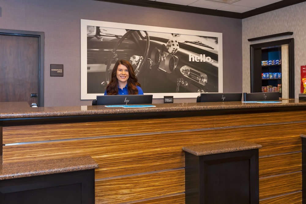 Hampton Inn & Suites Flint Grand Blanc - photo 5