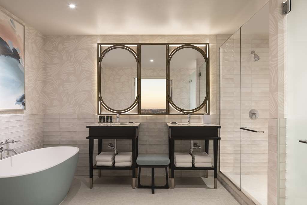 Hyatt Centric Downtown Nashville - photo 26
