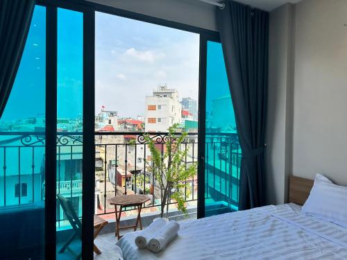 Diamond Apartment Kham Thien — 4-Star Luxury Hotel in Hanoi, Vietnam