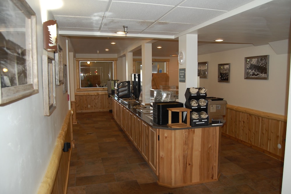 Kelly Inn West Yellowstone - photo 49