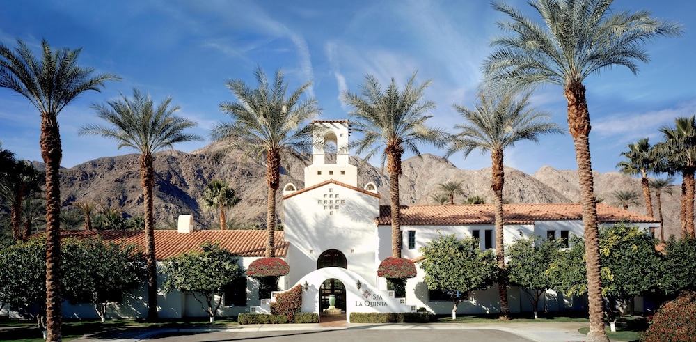 La Quinta Resort & Club Curio Collection by Hilton — 5-Star Luxury Hotel in La Quinta, United States