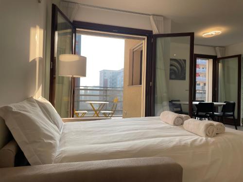 Hospitami Apartment 15 Min Duomo Milano — 4-Star Luxury Hotel in Milan, Italy
