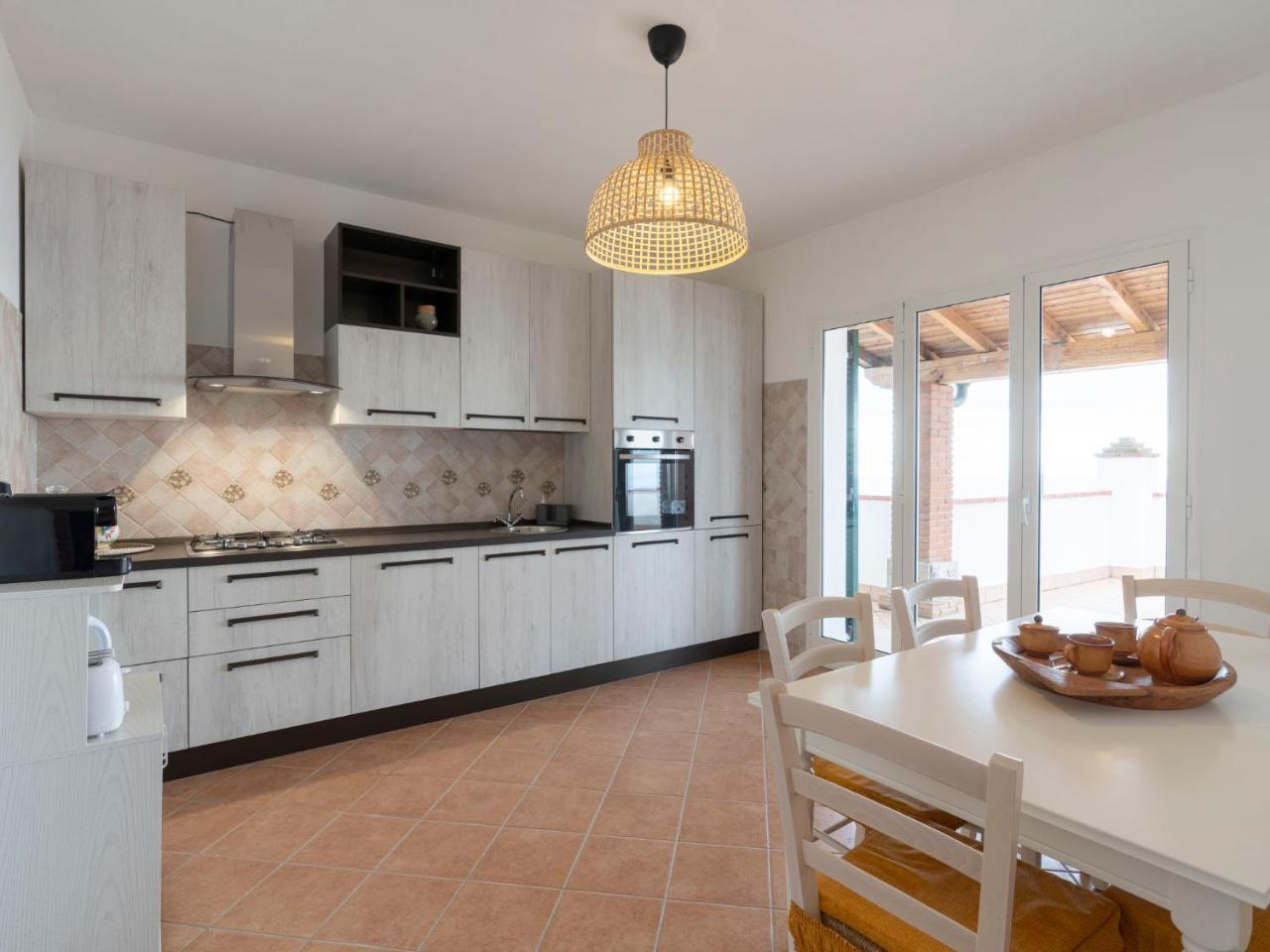 Holiday Home La Finestra sul Mare by Interhome — 4-Star Luxury Hotel in San Remo, Italy