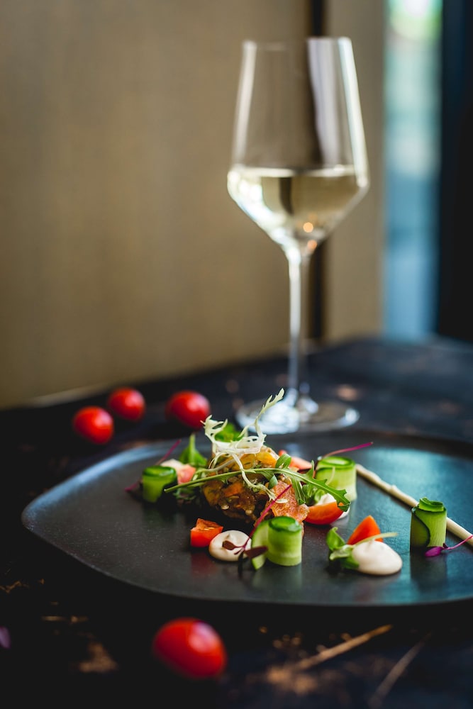 מזון ומשקאות