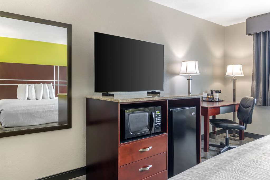 Best Western Auburn Opelika Inn - photo 15