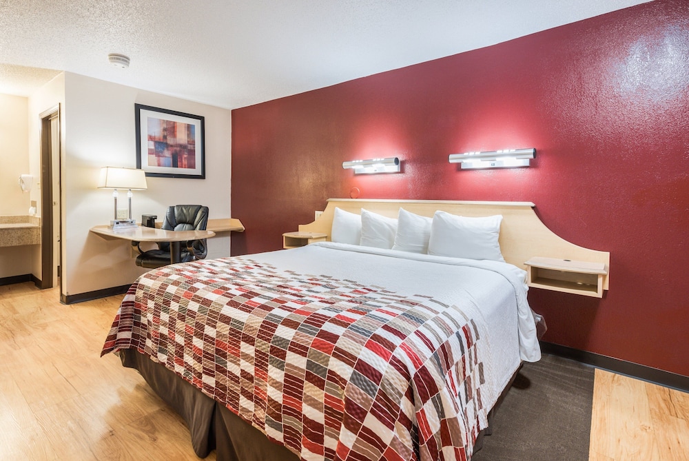 Red Roof Inn Columbus Grove City - photo 16