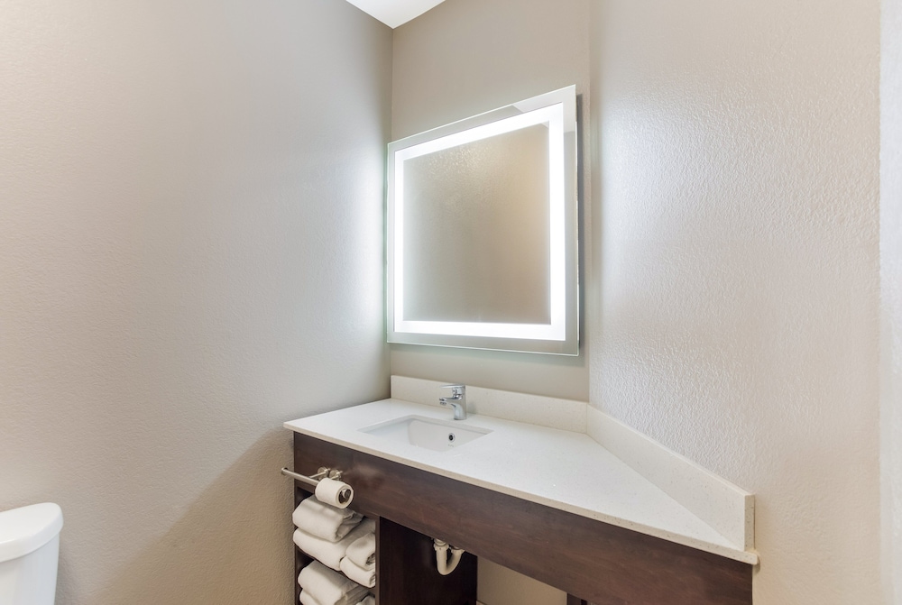Red Roof Inn & Suites Corbin - photo 26