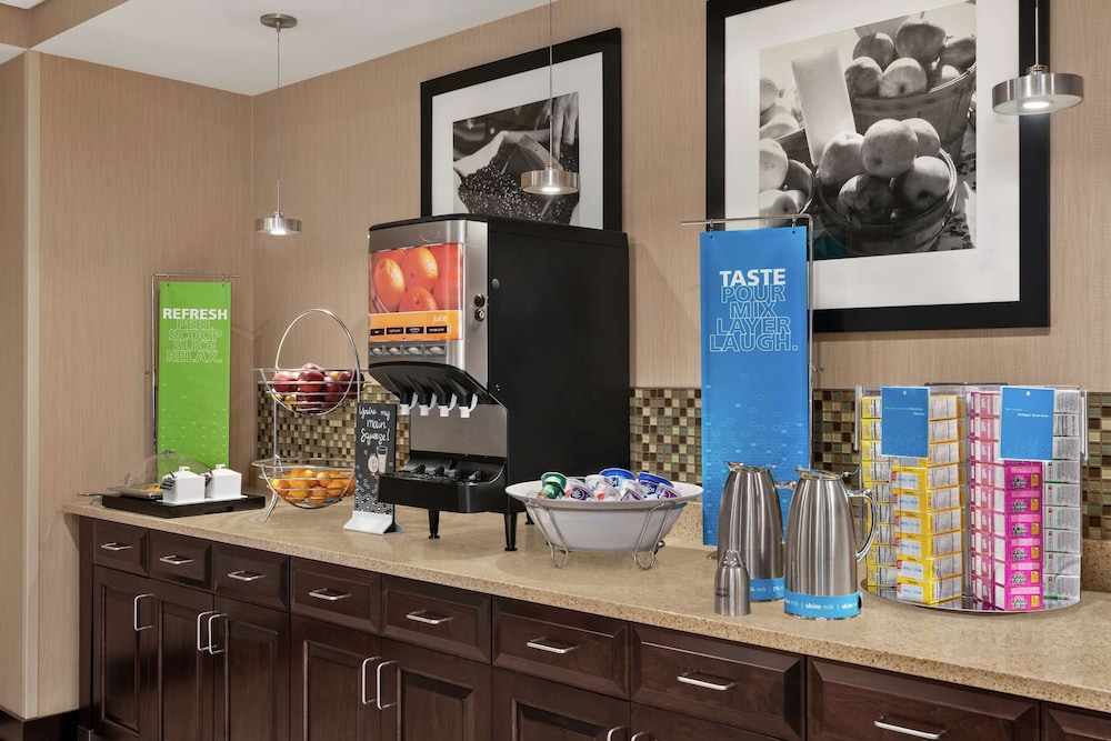 Hampton Inn & Suites Mount Joy Lancaster West - photo 26