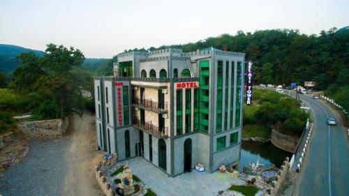 Gelati Tower - last minute hotel in Kutaisi