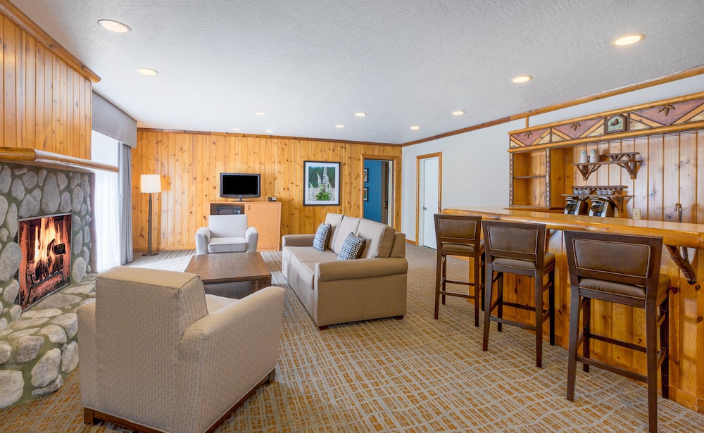 Holiday Inn Resort The Lodge At Big Bear Lake by IHG - photo 9