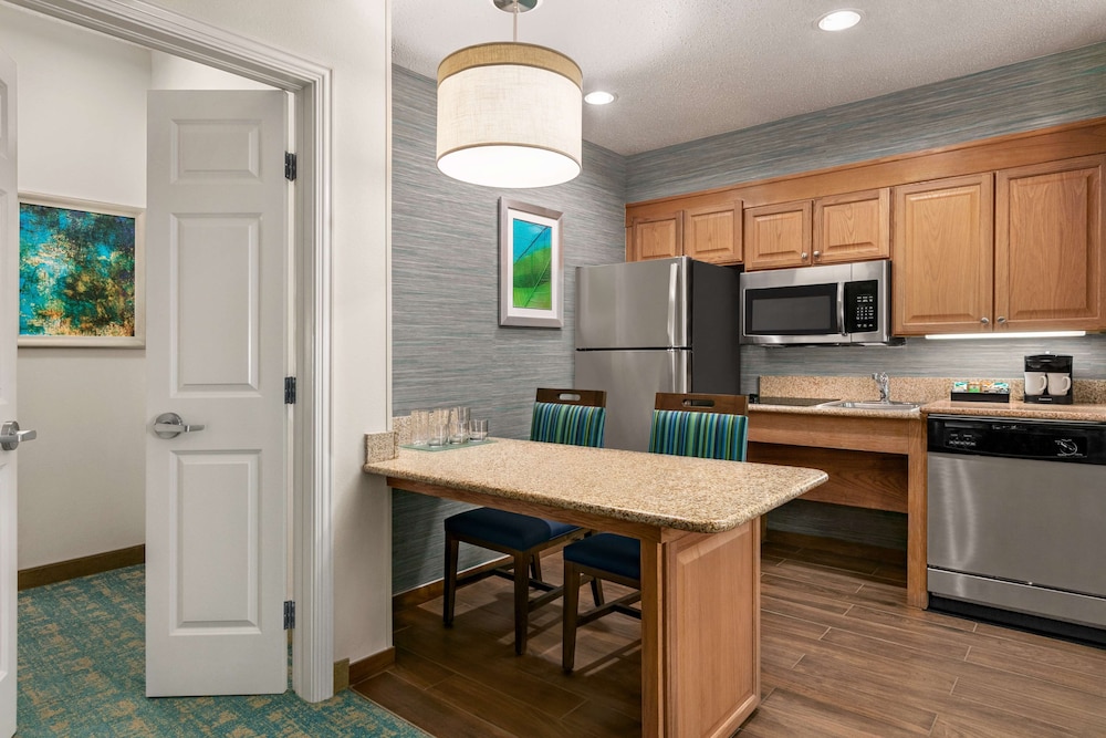 Homewood Suites by Hilton Fort Myers - photo 22