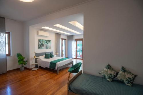 Rione Alto City House — 4-Star Luxury Hotel in Naples, Italy