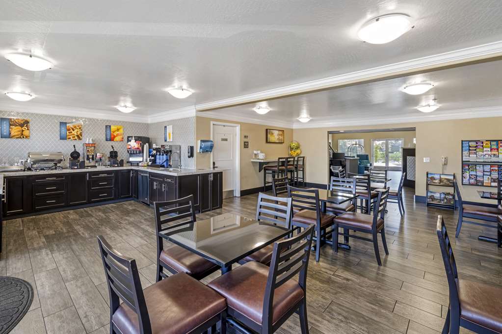 Best Western Liberty Inn - photo 12