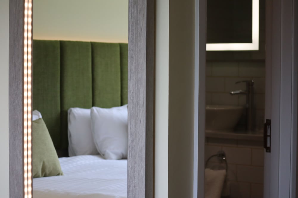 Hellidon Lakes Hotel — 4-Star Luxury Hotel in Daventry, United Kingdom