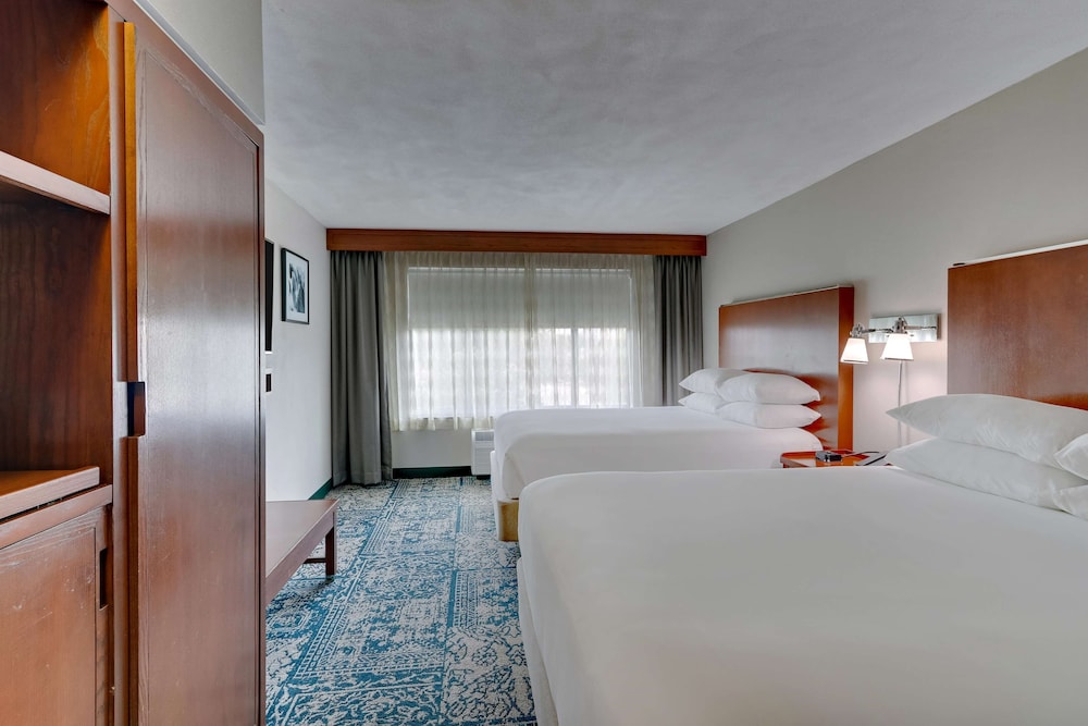 Wyndham Garden San Antonio Airport - photo 17
