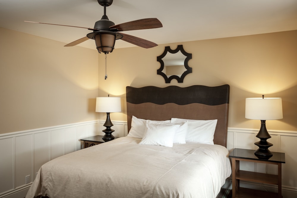 Lighthouse Lodge And Cottages - photo 7