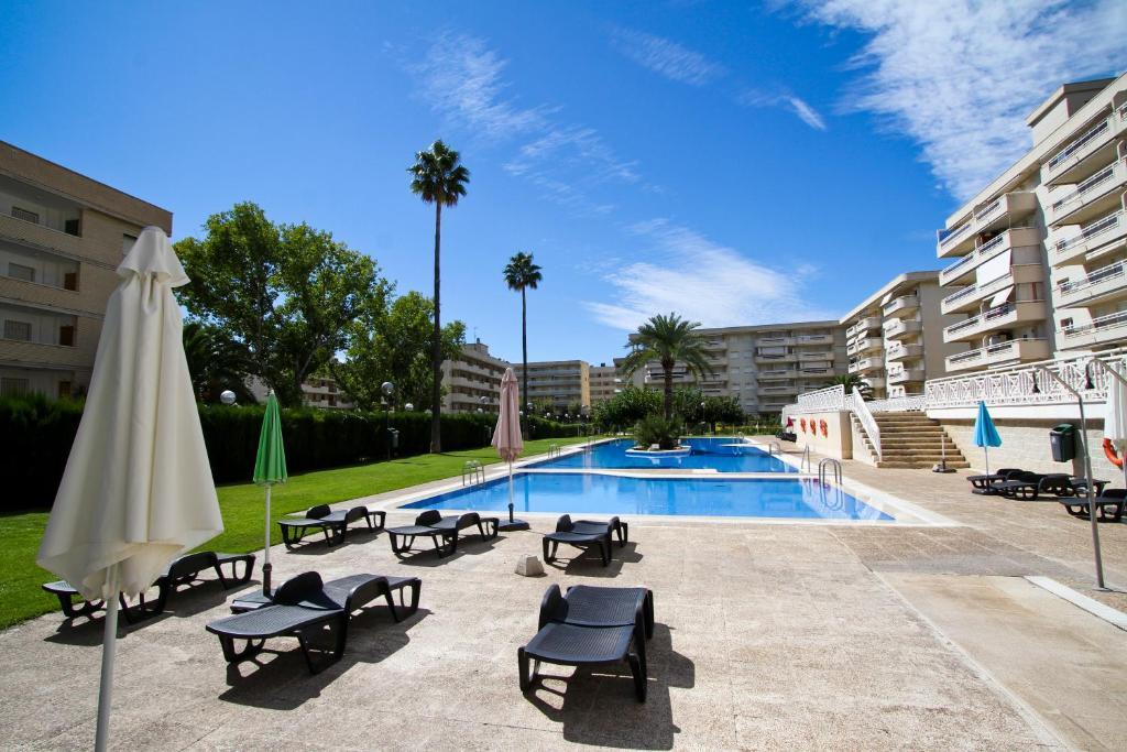 Aquamarina C Homestay By Turismar — 4-Star Luxury Hotel in La Pineda, Spain